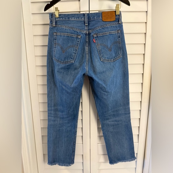 Levi’s Womens Wedgie Straight Jeans Raw Hem Size 27 - Picture 9 of 15
